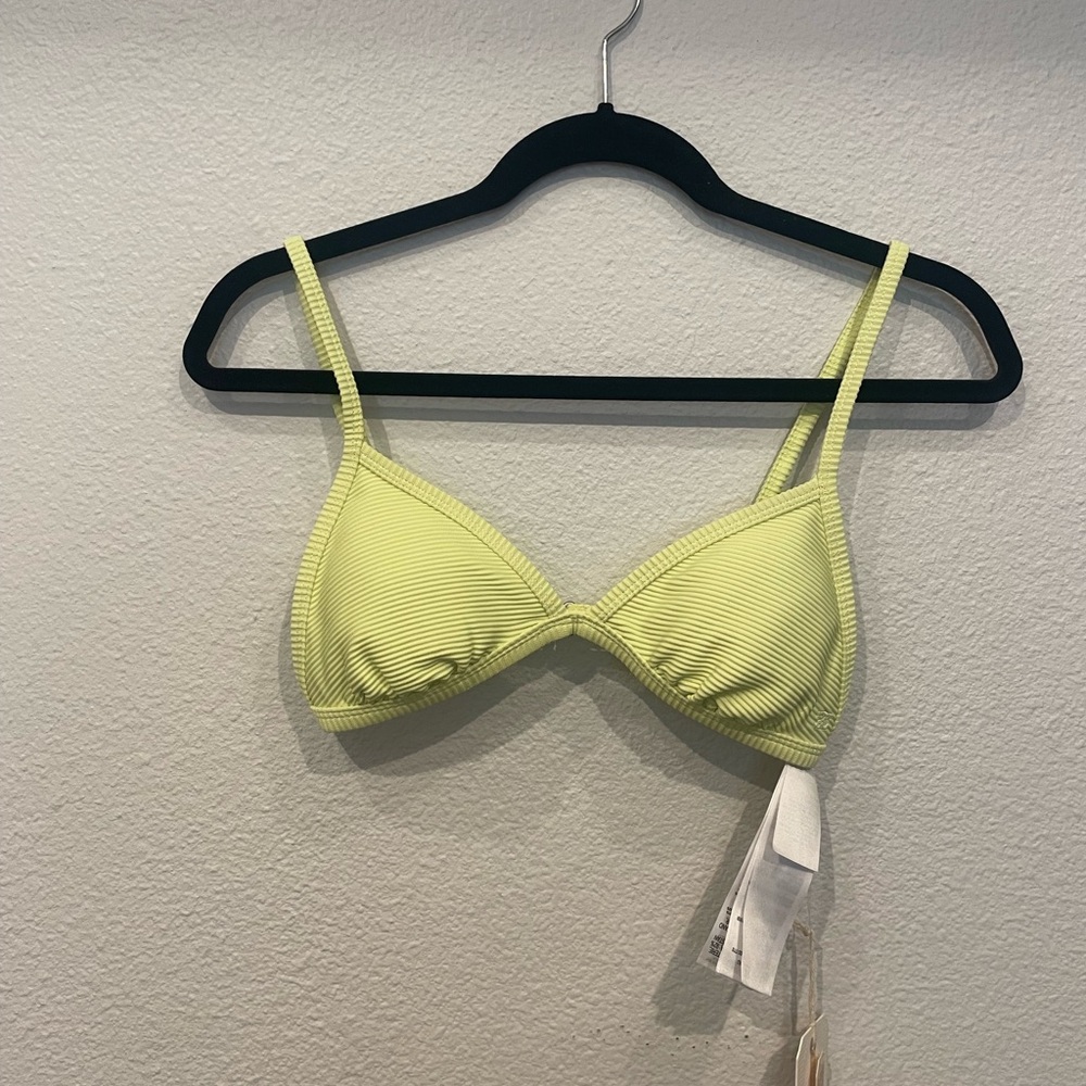 🆕 NWT Billabong yellow green ribbed triangle bikini top